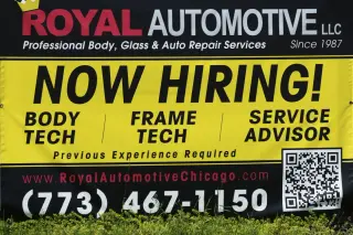 US job market holds steady as July openings edge up