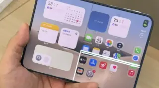 iPhone Duo Launch Marred by Early Reports of Cracked Screens