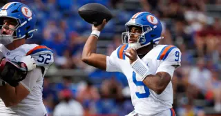 Florida QB Tramell Jones Jr. Poised for First Career Start Against No. 7 Texas Amid Aaron Philo Injury