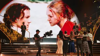 Stiles and Ledger's '10 Things' Cast Reunite for Emotional DWTS Tribute