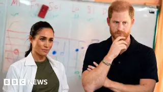 Sussexes Condemn 'Reckless' Paparazzi After Photographers Spotted Circling Children's School