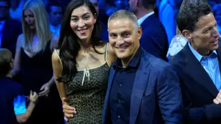Emanuel Backs Paramount-Warners Megadeal in WSJ Op-Ed