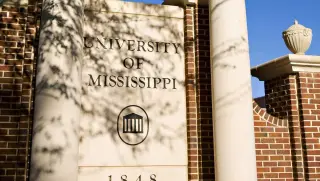 Two Ole Miss Students Die in Separate Incidents; Kratom Found at Scenes but Cause Unconfirmed