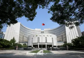 Asia markets slip as oil rises on peace‑doubt fears