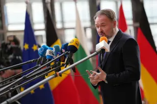 EU urges consumption cuts as White House weighs diesel export ban