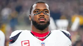 Texans LB Al-Shaair fined again for Gaza tribute on eyeblack