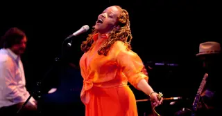 Cassandra Wilson’s Intimate Voice Redefined Jazz’s Future