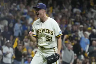 NLCS Rosters Set: Dodgers Add Wrobleski, Brewers Keep Rotation Intact