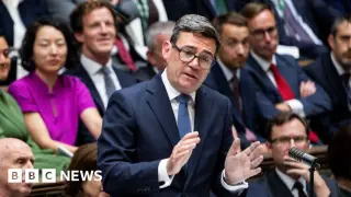 Burnham's PMQs Debut Tested by Surging UK Borrowing Costs
