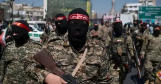 IRGC Warns of Expanded War Geography If U.S. Attacks Resume
