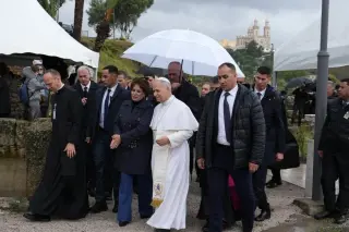 Pope in Algeria Sees Augustine as Bridge for Peace