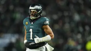 Mannion: Hurts Ready to Do It All in Eagles' New Era