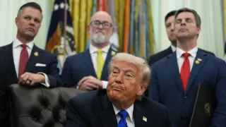 Trump to Hike EU Auto Tariffs to 25% Over Trade-Deal Dispute