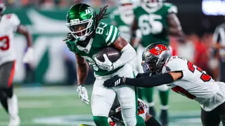Week 1 Preseason Sparks Rising Stars, Early Setbacks
