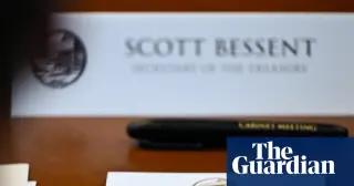 Camp David Notepad Sparks Talk of US Yen Purchases Amid Weak Yen