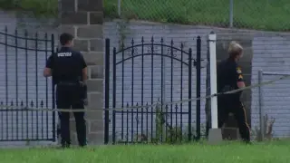 Omaha shelter-in-place as armed suspect barricades in home following mall pursuit