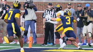 Iowa’s Final-Second Touchdown Ends Michigan’s Big Ten Opener and Playoff Hopes