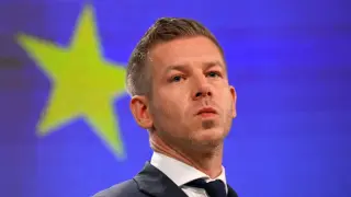 Magyar pursues constitutional purge of Orbán-era appointees