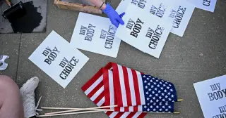 Lawsuit claims Texas abortion ban contributed to pregnant woman’s death
