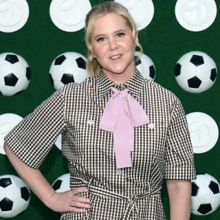 Amy Schumer Flaunts Postpartum Scar in Bikini Photo