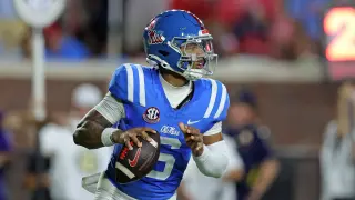 Chambliss fires 'Just Different' jab at Lane Kiffin after Ole Miss-LSU win