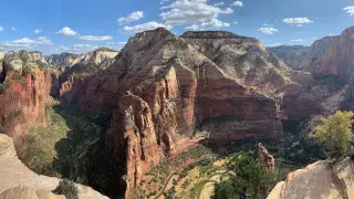 Ex-pastor dies in Nevada jail after arrest tied to wife’s Zion National Park death