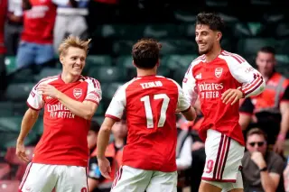 Arsenal show attacking firepower; defense remains priority as window closes