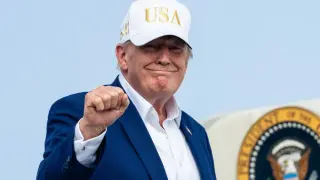 Trump backs national film tax credit to bring Hollywood production home