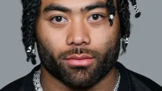 Steelers' Jaylen Warren Emerges as Offensive Anchor After Historic 188-Yard Performance