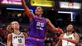 Thomas urges WNBA to shield players from online threats after suspension