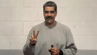 Maduro appears thinner and hopeful in first Brooklyn prison photos