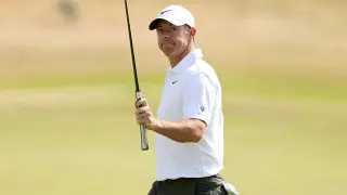 Burns Opens a Two-Stroke Lead as McIlroy Reframes Bryson Debate at Open