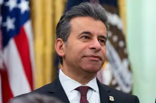 White House eyes new FDA chief amid agency turmoil