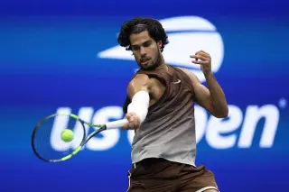 Alcaraz Returns at US Open with Dominant Forehand, Eyes Title Defense