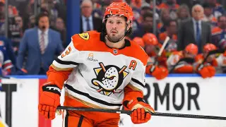 Blues land McTavish from Ducks in two-pick deal