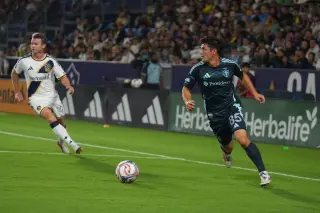 Sounders settle for 1-1 at Galaxy, extend winless skid to 12