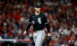 White Sox Stun Guardians 4-3 to Take 2-0 ALDS Lead