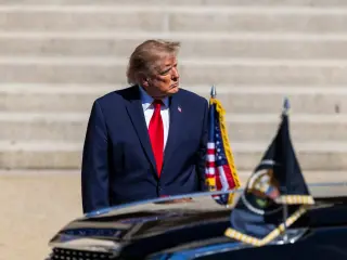 Trump Rejects Iran’s Seven-Day Hormuz Plan, Eyes Post-Midterm Strikes