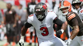 Buccaneers Lose Key Rookie Defenders Bain and Trotter for Vikings Clash