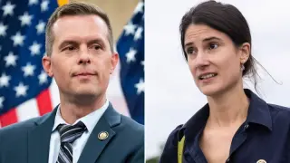 House centrists defy party leaders as sanctions bill edges forward