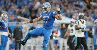 Lions fall 32-26 to Panthers as defense collapses in primetime