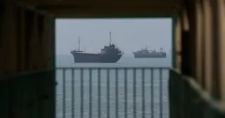 Stalemate as Strategy: Why a Prolonged Hormuz Blockade Might Win the Iran War