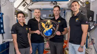 Dragon oxidizer leak delays SpaceX's Crew-13 launch to the ISS