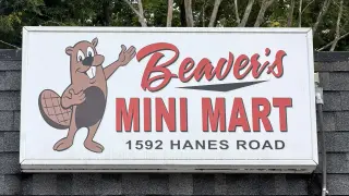 Beavercreek Corner Store Fights Buc-ee's Trademark Suit, Backed by Local Merch Drive