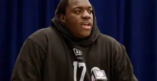 Giants grab Auburn DT Bobby Jamison-Travis at No. 186 in Day 3