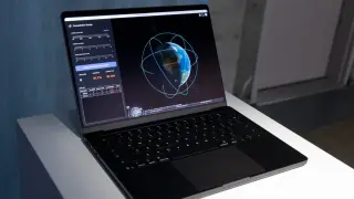 Apple Splits MacBook Pro Lineup: M6 Base Model vs. Premium OLED Touchscreen