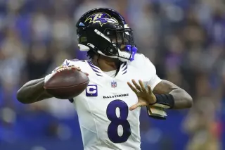 Week 4 NFL Injuries: Jackson Day-to-Day, Chase and Barkley Face Time Off