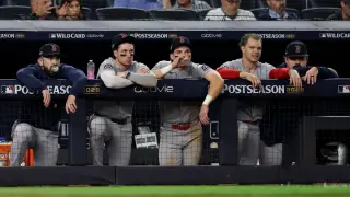 Red Sox Fall to Yankees Again, Face Offseason Crossroads