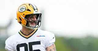 Packers lock up Tucker Kraft on 4-year extension ahead of season opener