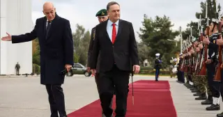Israel-Greece Ink $3.5B Air-Defense Pact